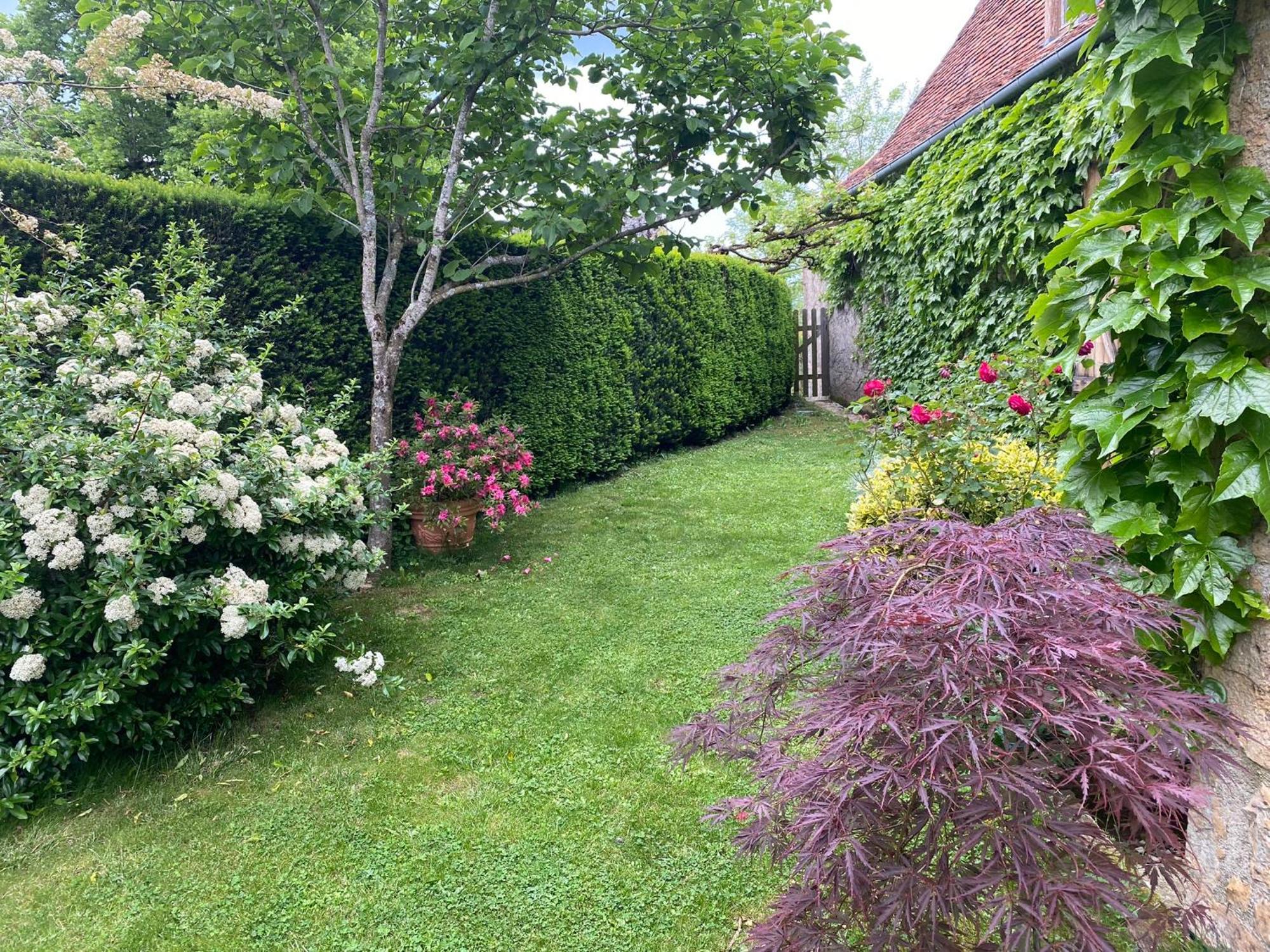 루브레삭 Manoir De Rieuzal B&B 외부 사진